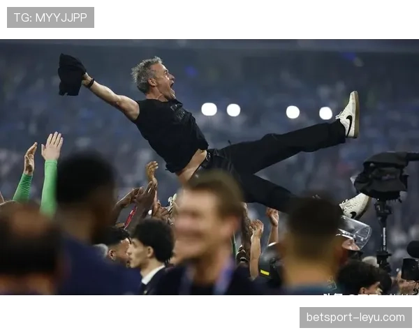 恩里克与球员关系紧张？更衣室氛围成夺冠最大隐患