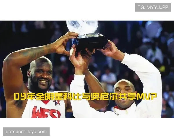 奥尼尔豪取三连冠MVP殊荣 铸就湖人王朝不朽传奇