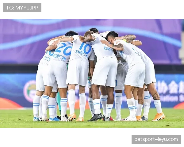 科隆边路闪电突袭，快攻制胜助球队连夺关键胜利