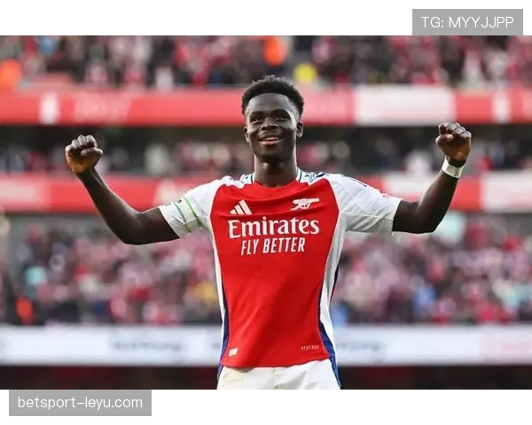 萨卡闪耀赛场，技术与速度助球队关键取胜